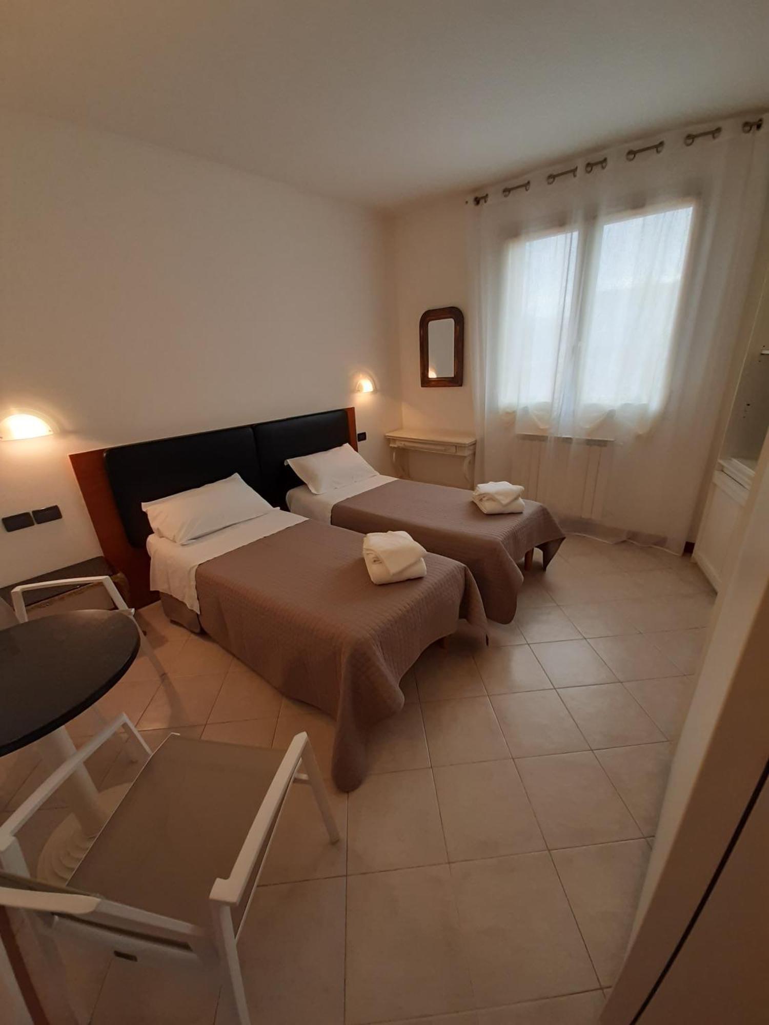 Hotel Casa Di Clara à Portogruaro Extérieur photo